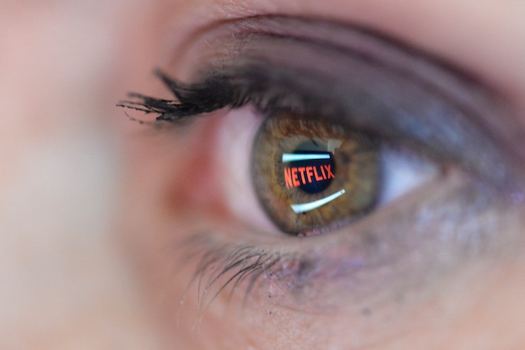 riflesso Netflix nell'occhio