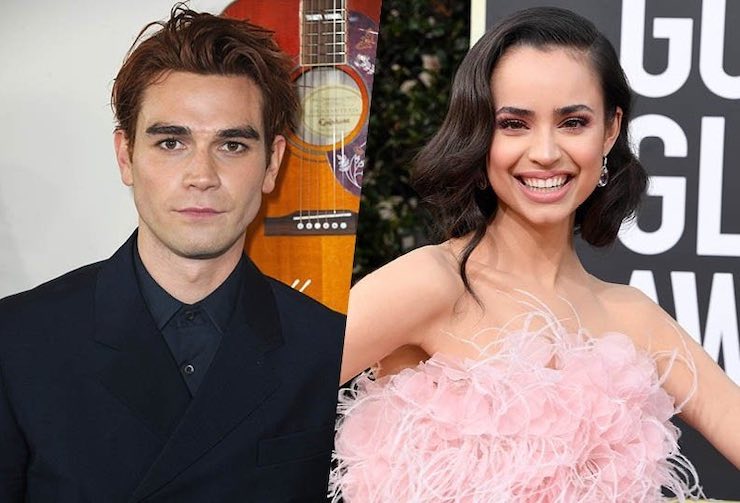 Sofia Carson e KJ Apa