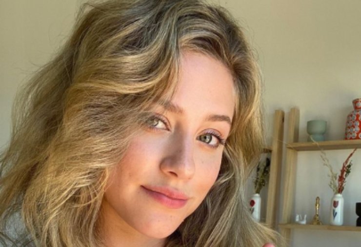 Lili Reinhart naturale Fonte: Instagram