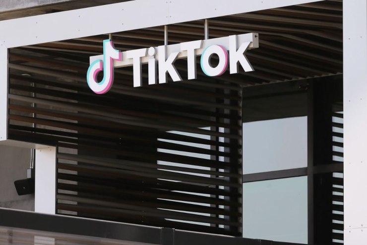 TikTok logo