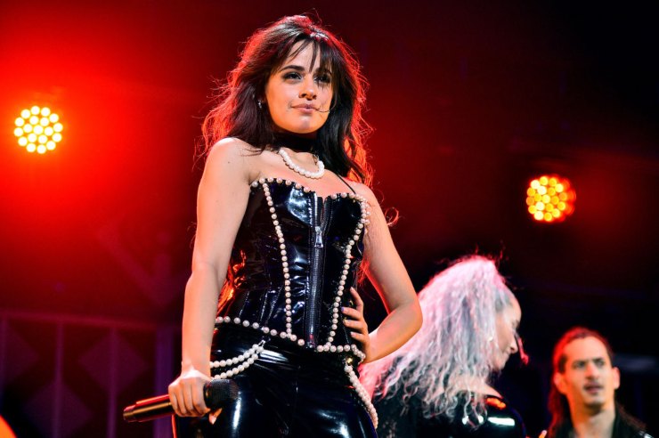 Camila Cabello fisico 2021