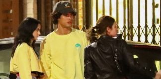 Charles Melton e Camila Mendes