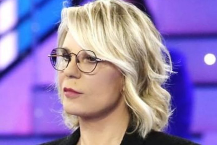 Quanto Guadagna Maria De Filippi All Anno