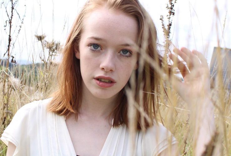 Amybeth McNulty