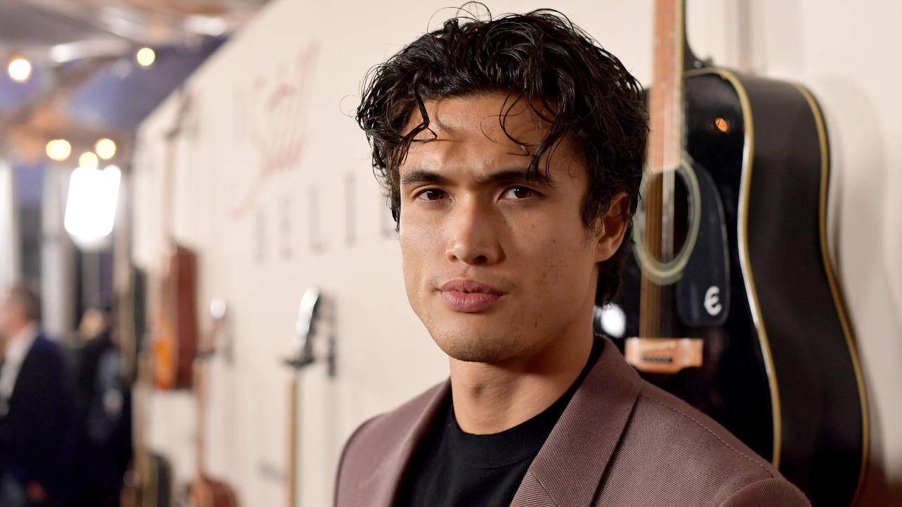 Charles Melton da bambino