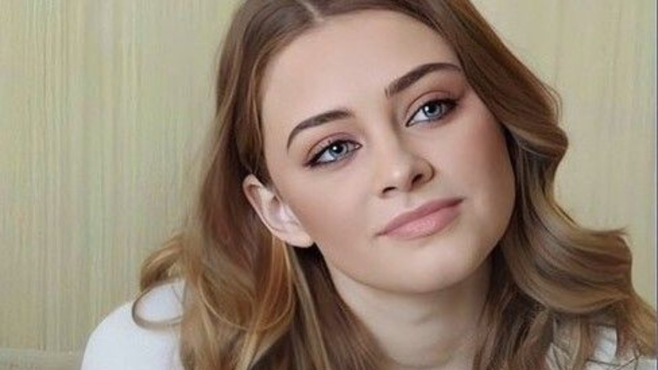 Josephine Langford da bambina