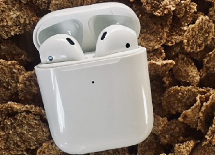 AirPods